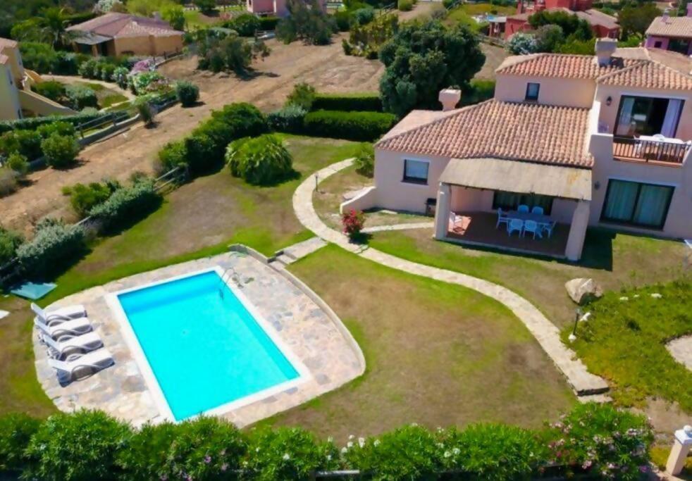 Villa Claudia Piscina Privata Stintino Eksteriør billede